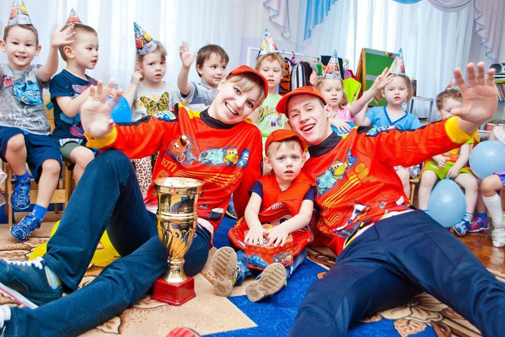 Сценарий дня рождения в стиле Тачки